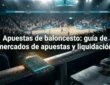 Baloncesto y fichas de apuestas en la cancha de juego